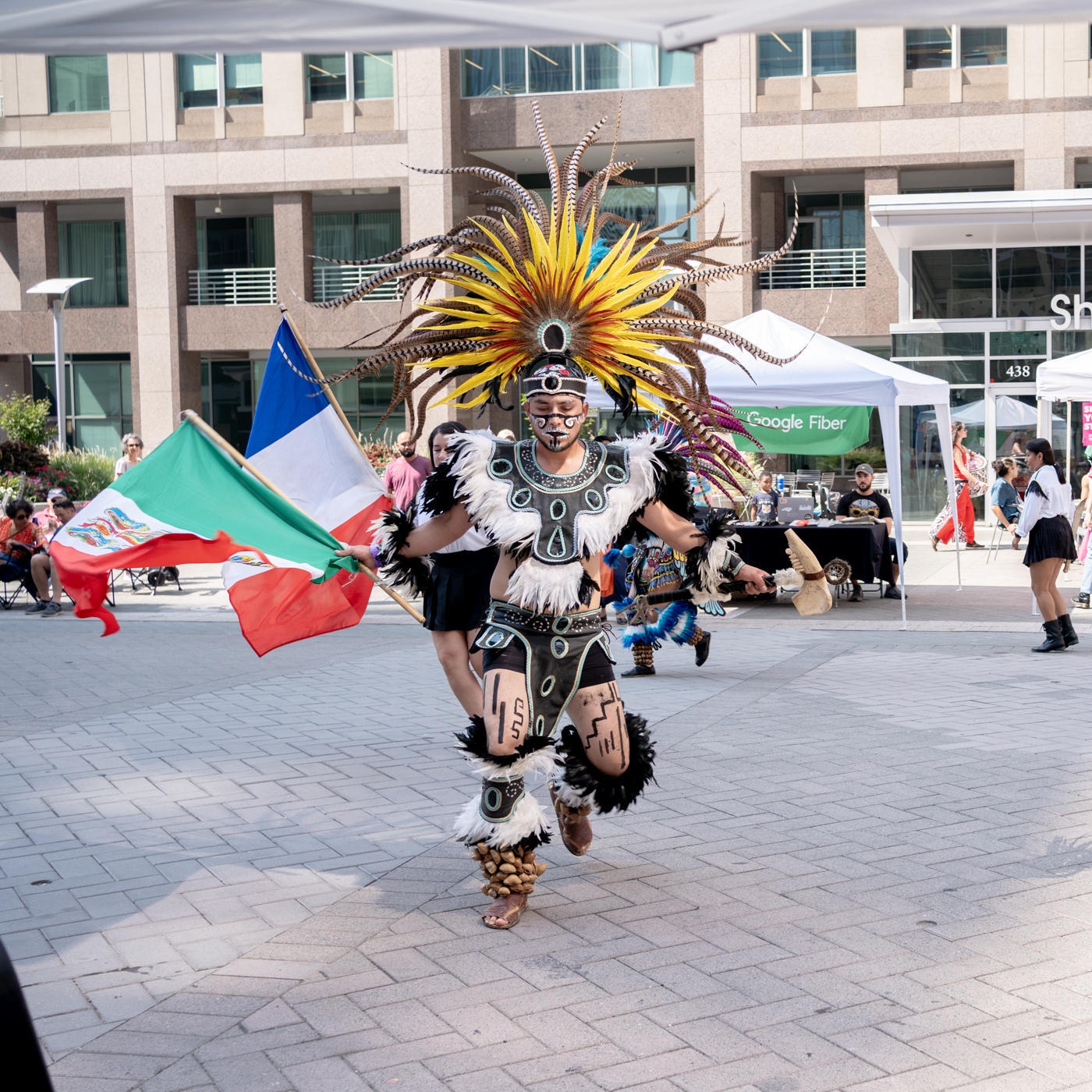 La Fiesta del Pueblo El Pueblo, Inc